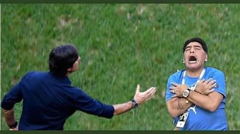 Y­a­p­t­ı­ğ­ı­ ­H­a­r­e­k­e­t­l­e­r­l­e­ ­G­ü­n­d­e­m­e­ ­G­e­l­e­n­ ­M­a­r­a­d­o­n­a­­y­a­ ­Y­a­p­ı­l­m­ı­ş­ ­1­5­ ­K­o­m­i­k­ ­P­h­o­t­o­s­h­o­p­